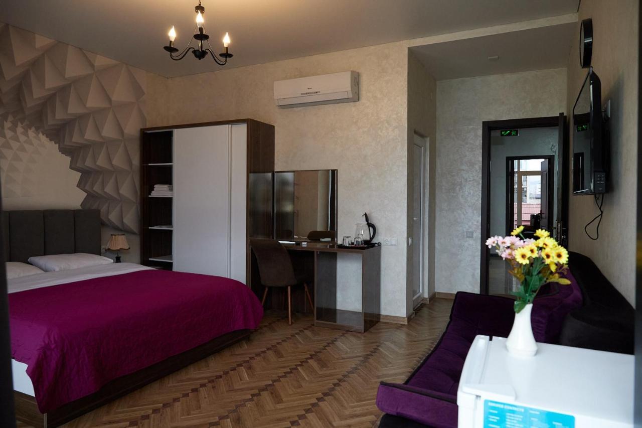 Hotel Lord Batumi Eksteriør billede